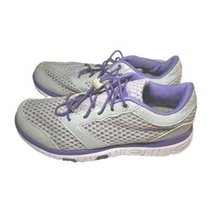 RocSoc  Women's Size 7 Gray Purple Water Shoes Rafting Tubing Running